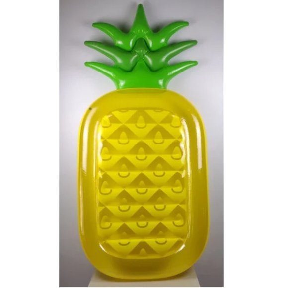 Pineapple Pool Float🍍 - Picture 2 of 7